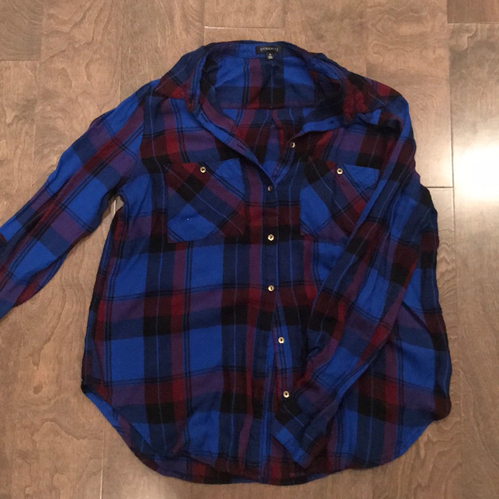 Plaid top